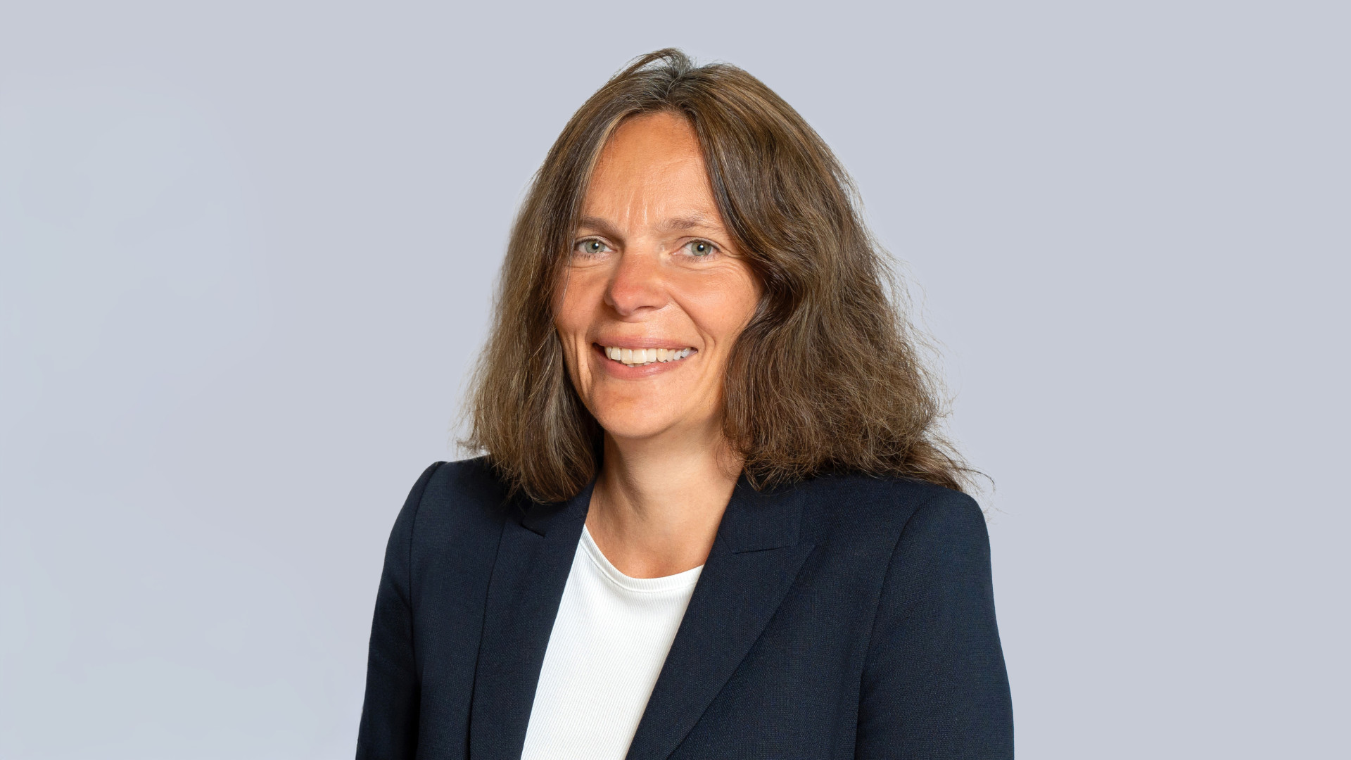 Dr. Britta Brien