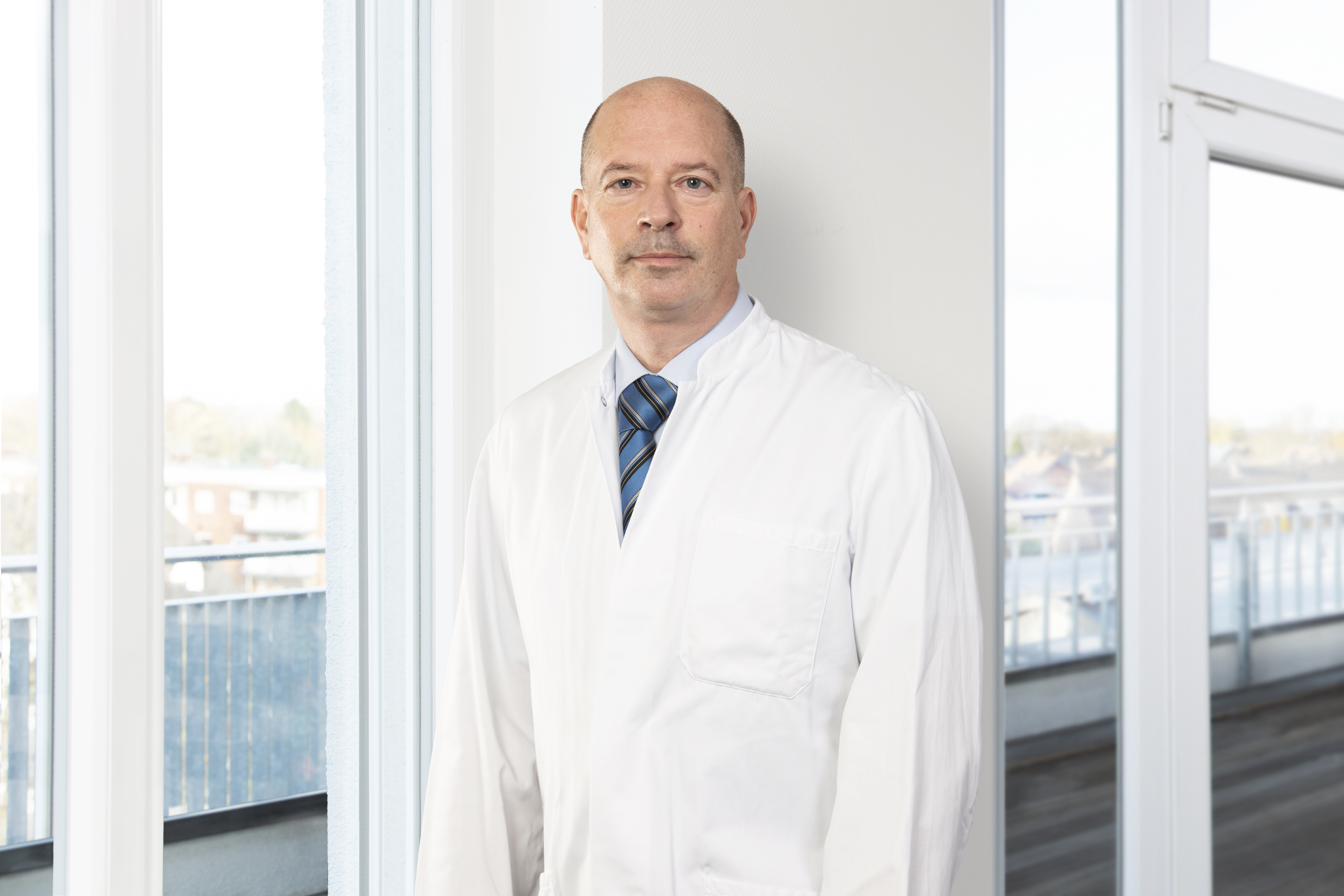 Oberarzt Dr. Marc Goebel, Sana-Krankenhaus Hürth, Schilddrüsenzentrum