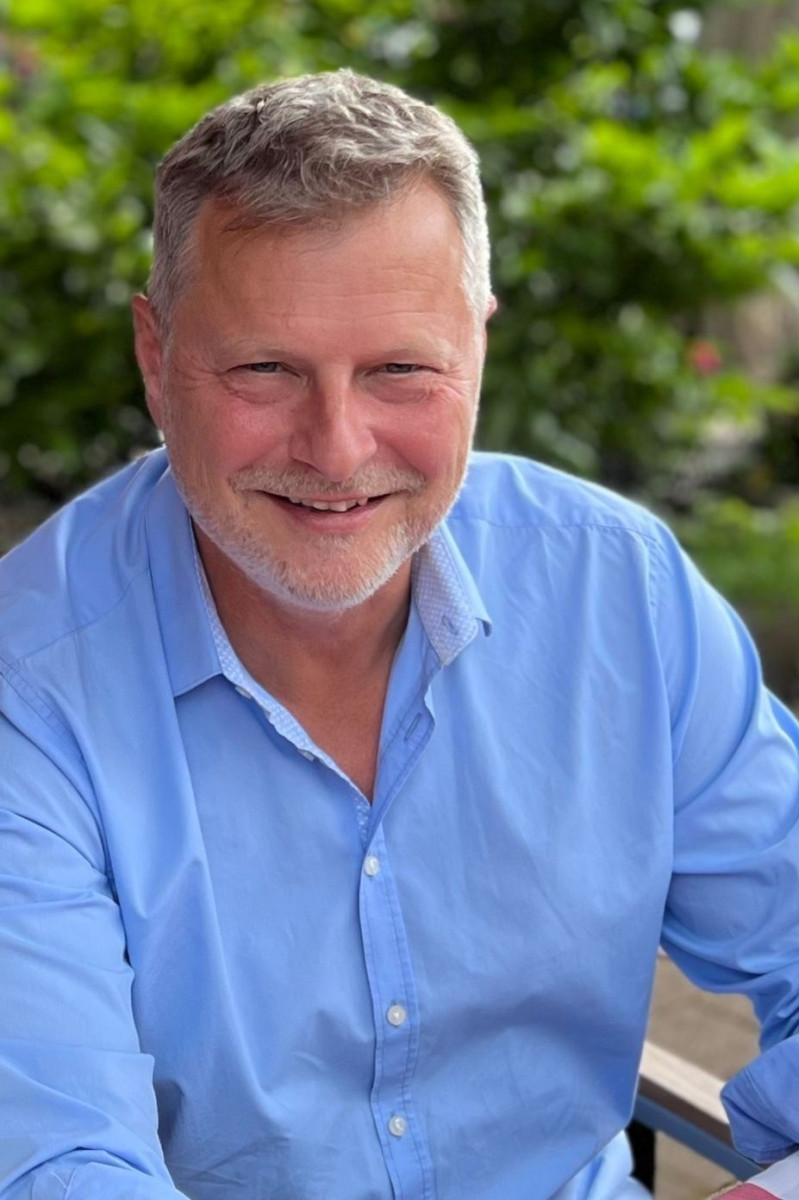 S&ouml;ren Heinz, Sanit&auml;tshaus ots Schadock