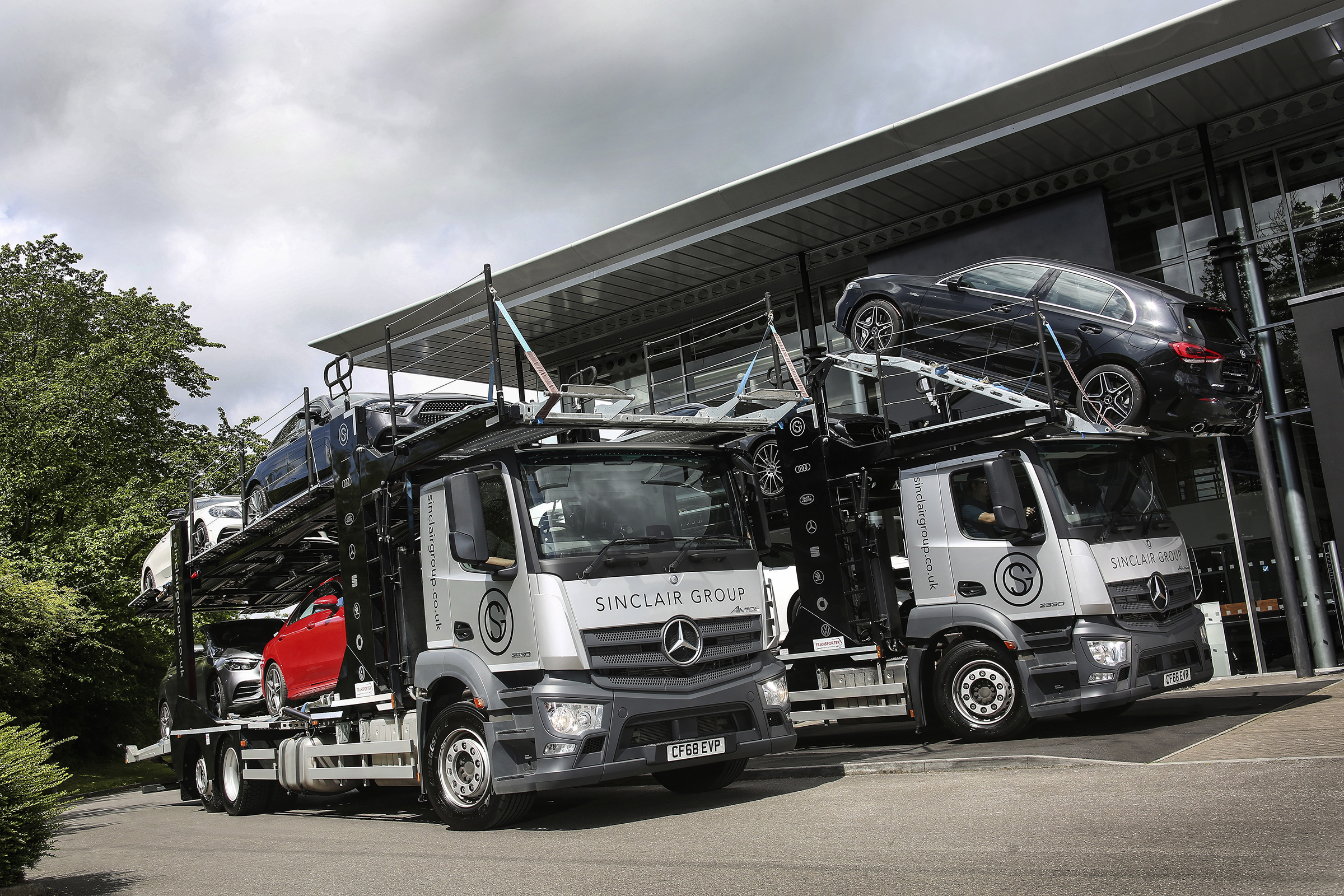 Sinclair Group puts its trust in new transporters from Mercedes-Benz ...