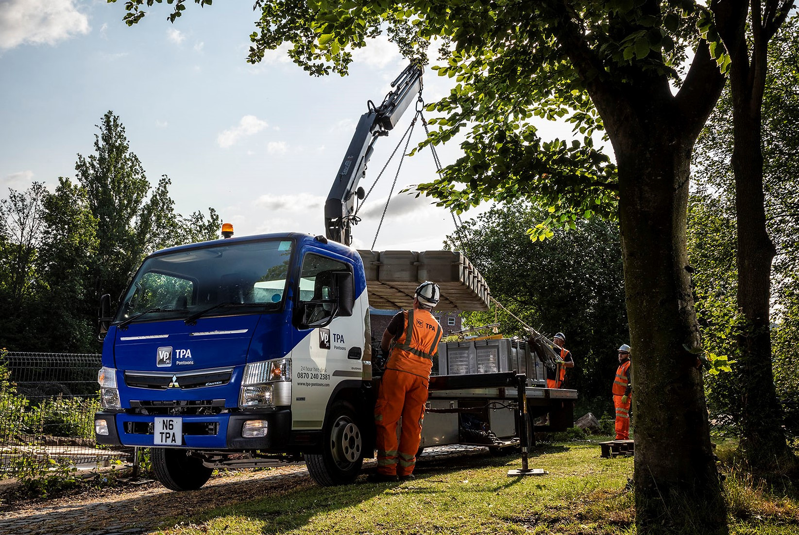 new-7-5-tonne-fuso-canter-floats-tpa-s-boat