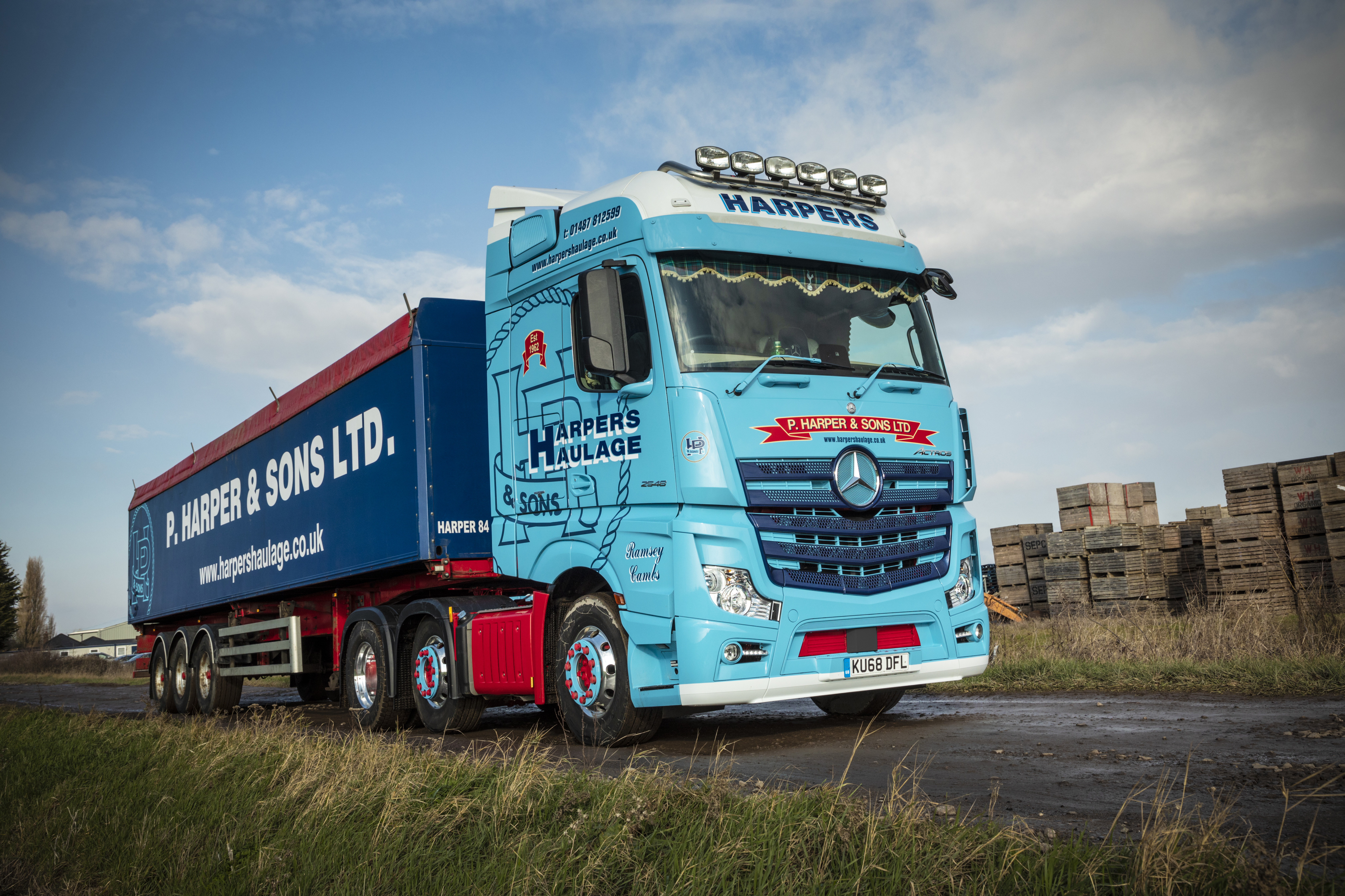 Vegetable haulier picks a winner with Mercedes-Benz Actros from