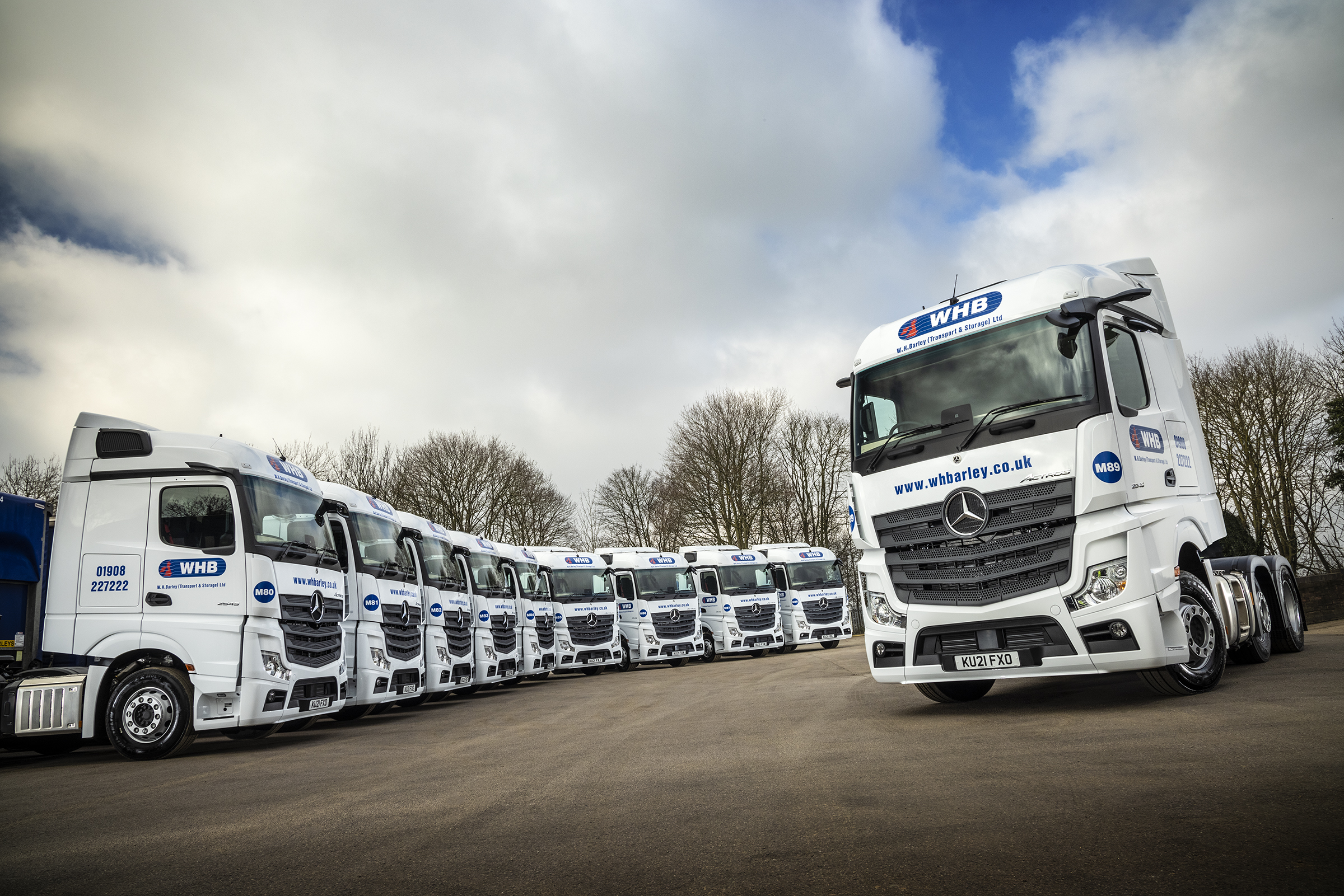WH Barley fields 10 new MirrorCam-equipped Mercedes-Benz Actros from