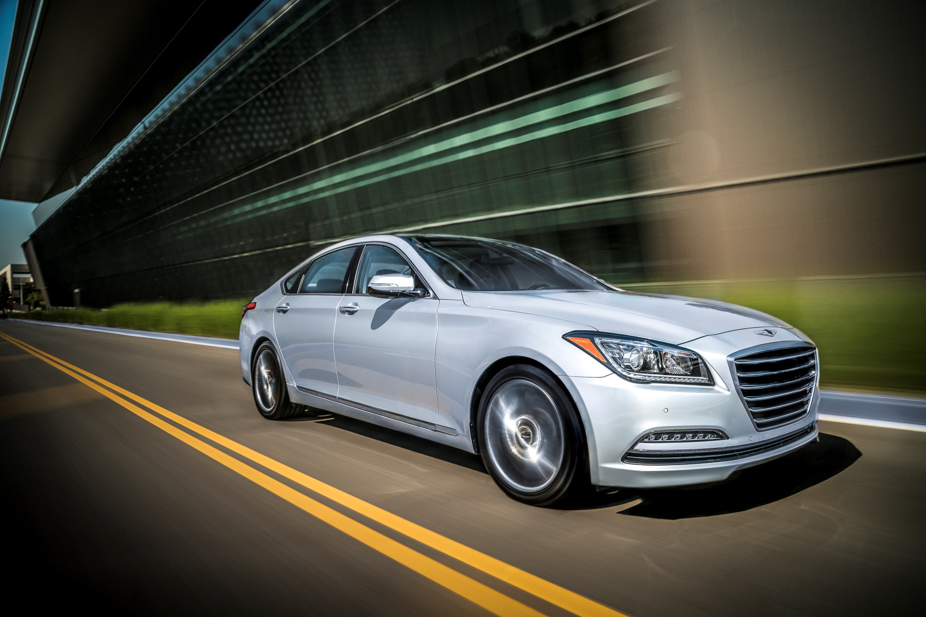2017 GENESIS G80 MID-LUXURY SEDAN SETS THE STANDARD FOR ADVANCED