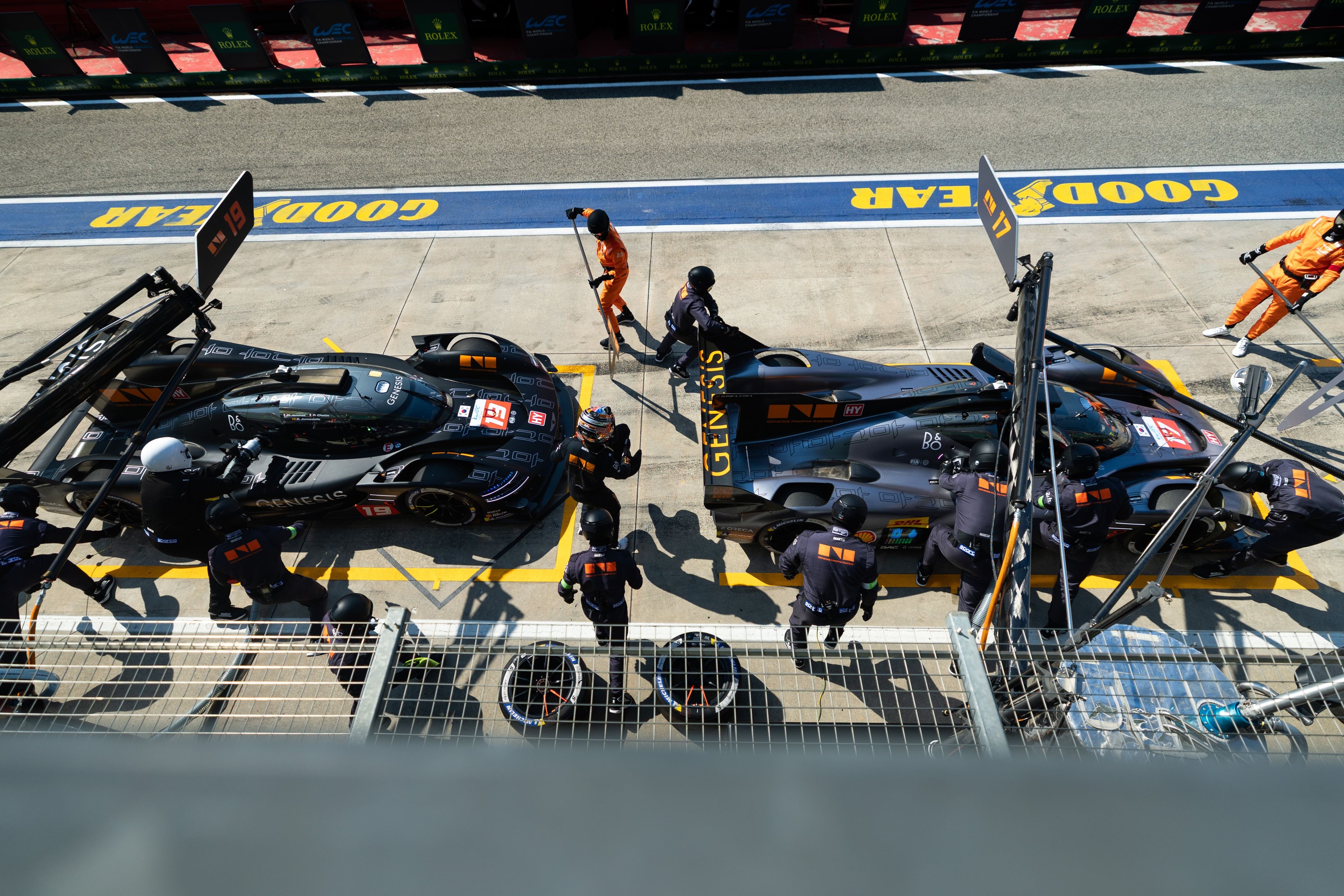 Magna Racing Team MOTORSPORT