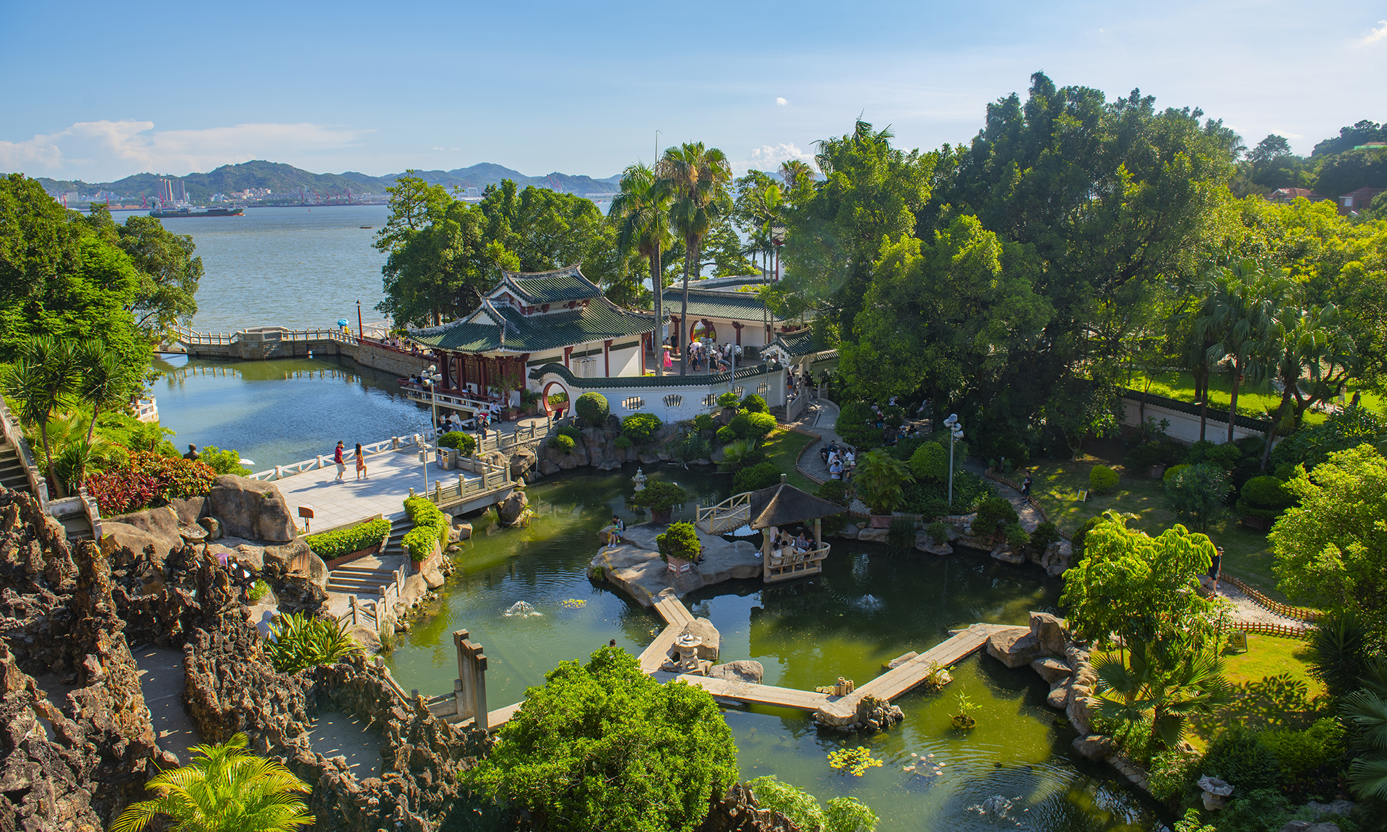 Xiamen-China-flight-Vancouver