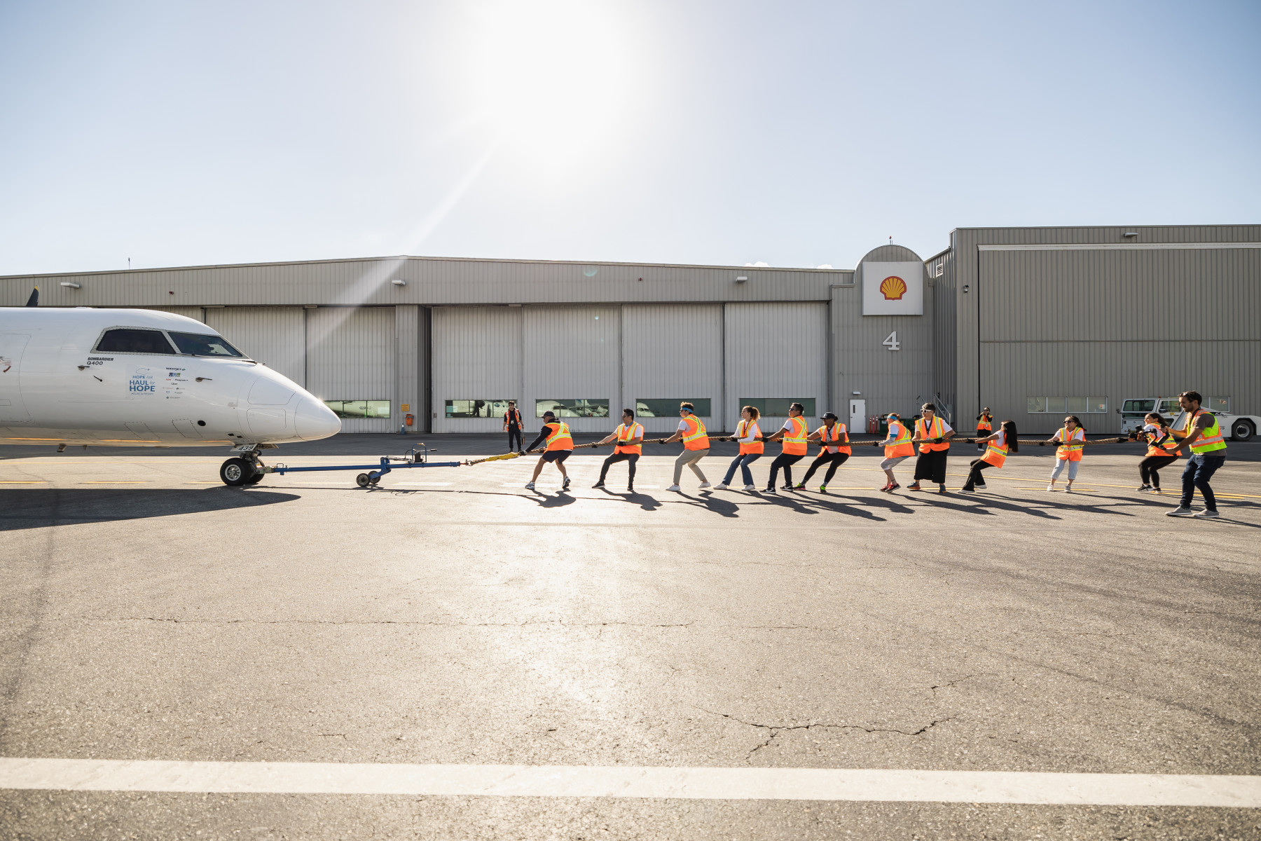 FLIGHTRADAR24 YVR LIVE FLIGHT STATUS visual data 6