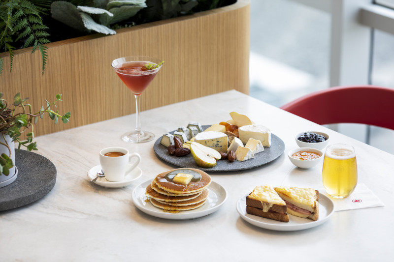 YQB Air Canada Cafe 2