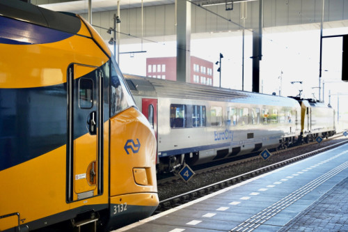 NS wijst reizigers op alternatieve treinen in drukke septembermaand