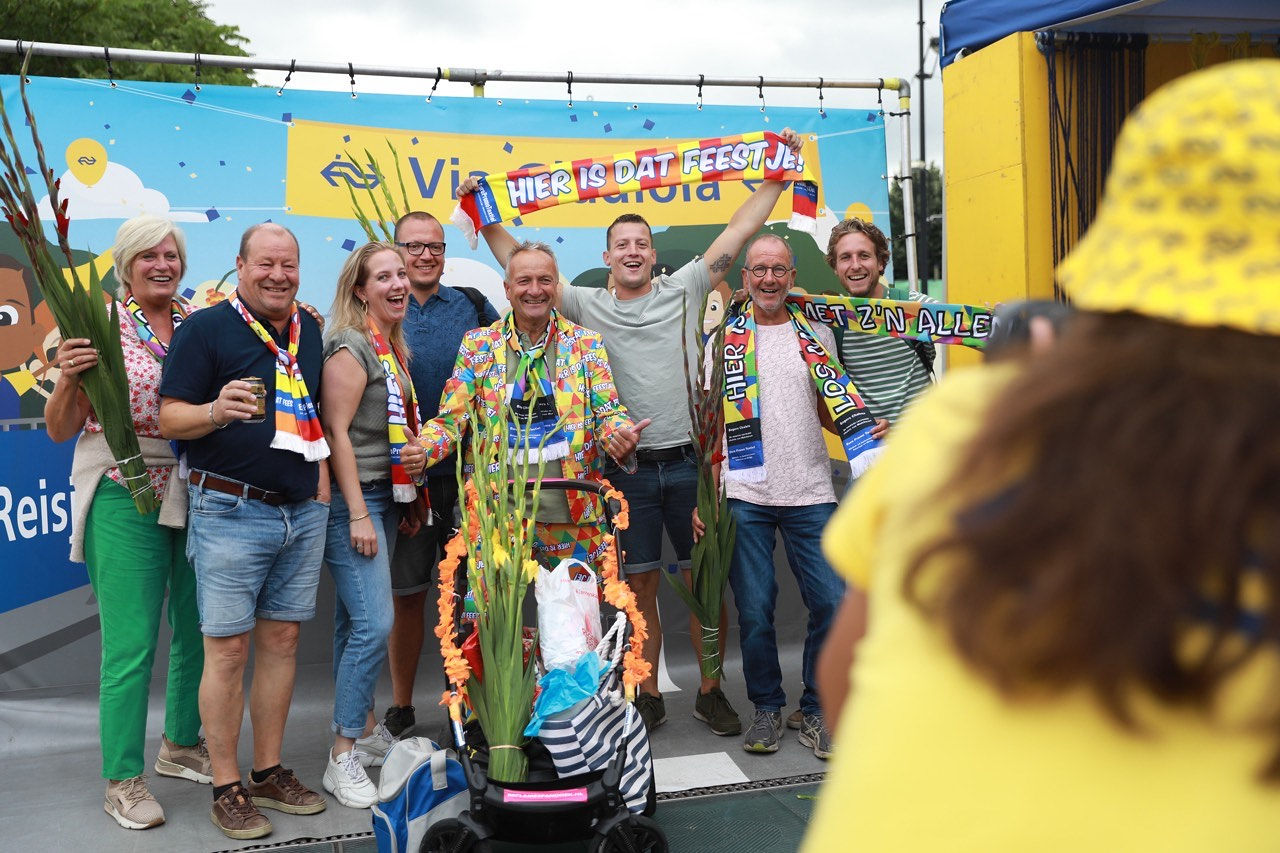 NS Brengt Je Naar De Nijmeegse Vierdaagse NS Brengt Je Naar De Nijmeegse Vierdaagse