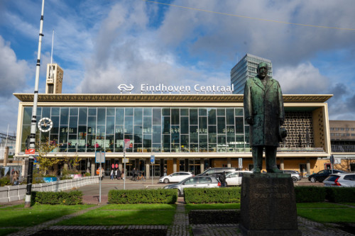 Werkzaamheden tussen Eindhoven Centraal en Roermond, Venlo en Weert