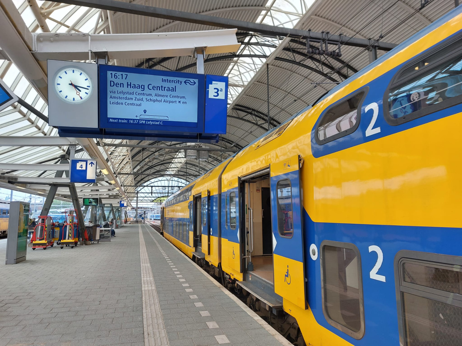 Persbericht locatiepin op perronbord