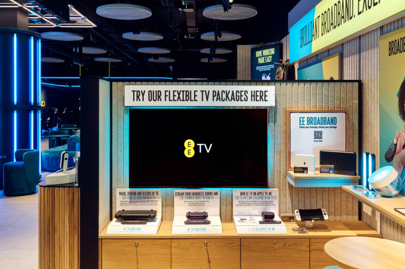 EE OPENS SECOND EXPERIENCE STORE IN MANCHESTER, THE UK’S MOST PLUGGED ...