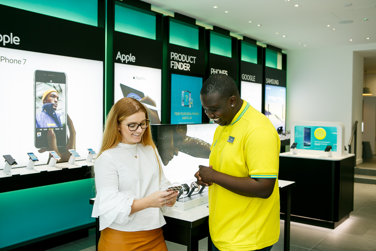 EE launches new immersive customer experience in London and Nottingham