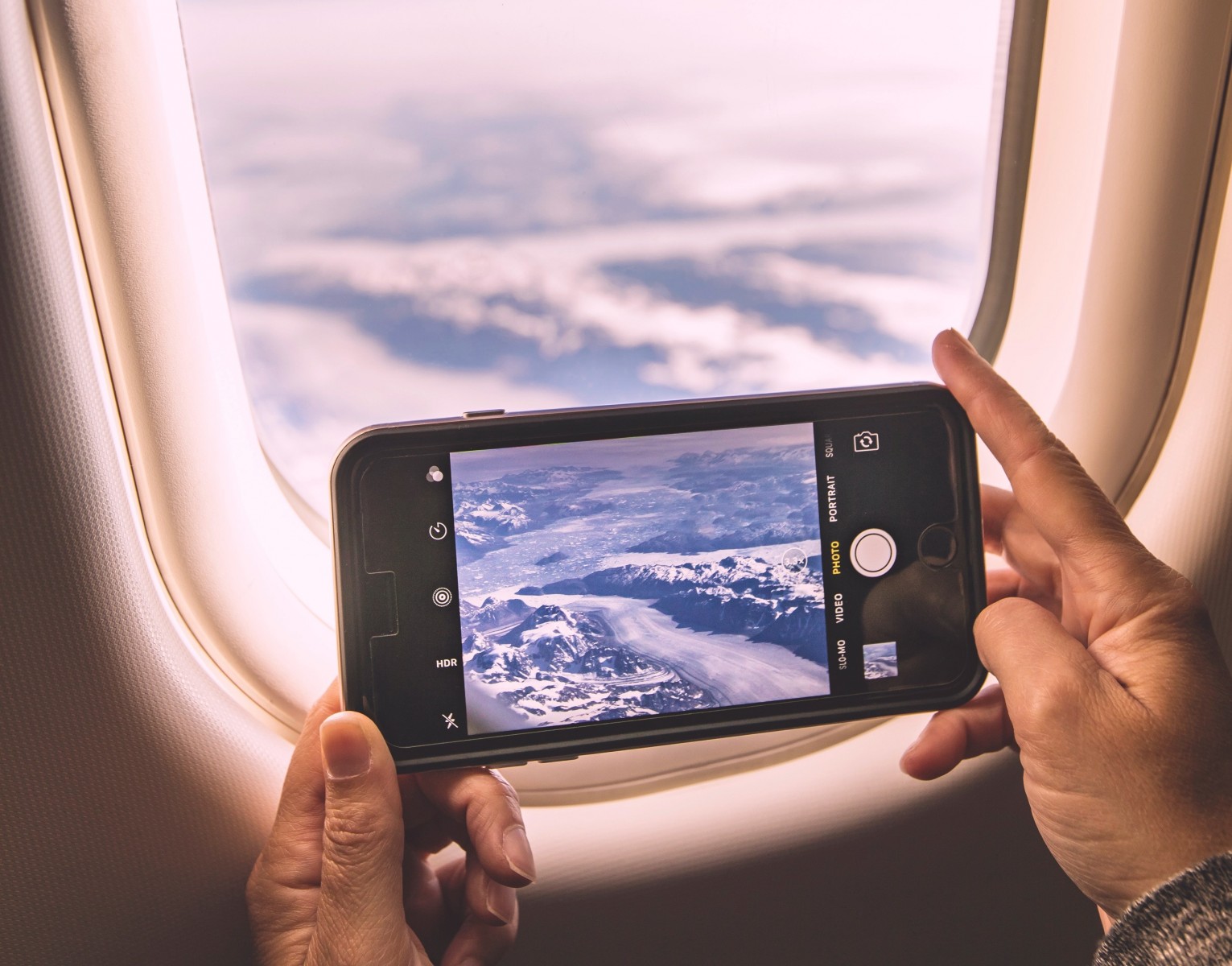 El 32 % de los colombianos afirman su ambición por utilizar los viajes para lanzar su carrera en redes sociales según Booking.com