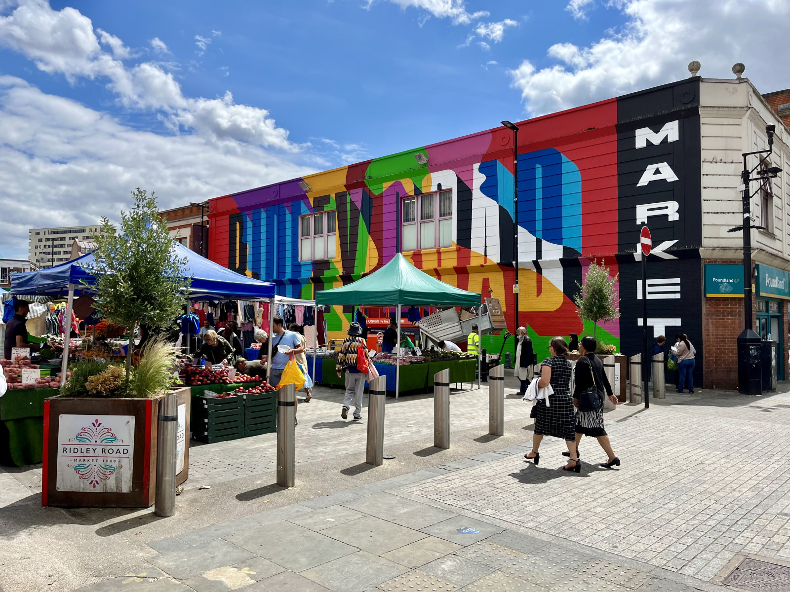 Ridley Road gateway feature painted to celebrate historic street market