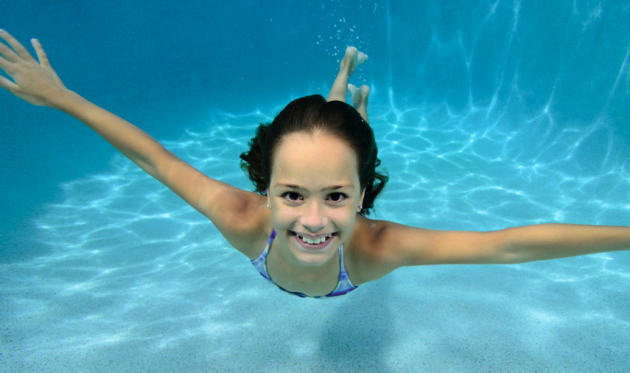 Hundreds take up free swimming lessons in Hackney