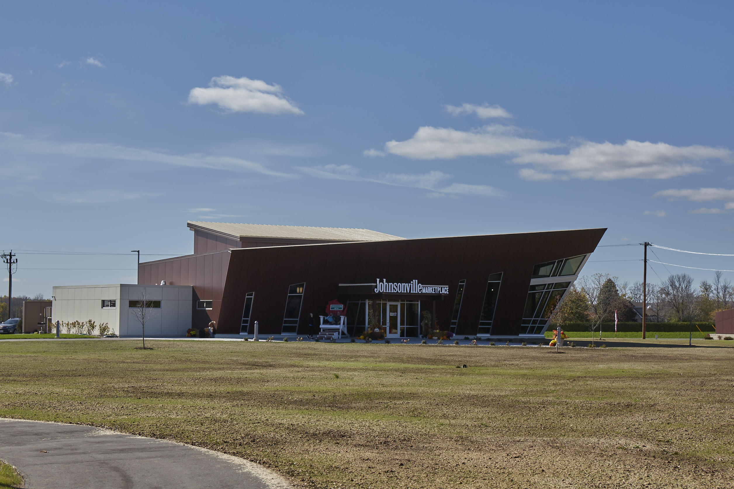 Johnsonville Marketplace Opens in Sheboygan Falls