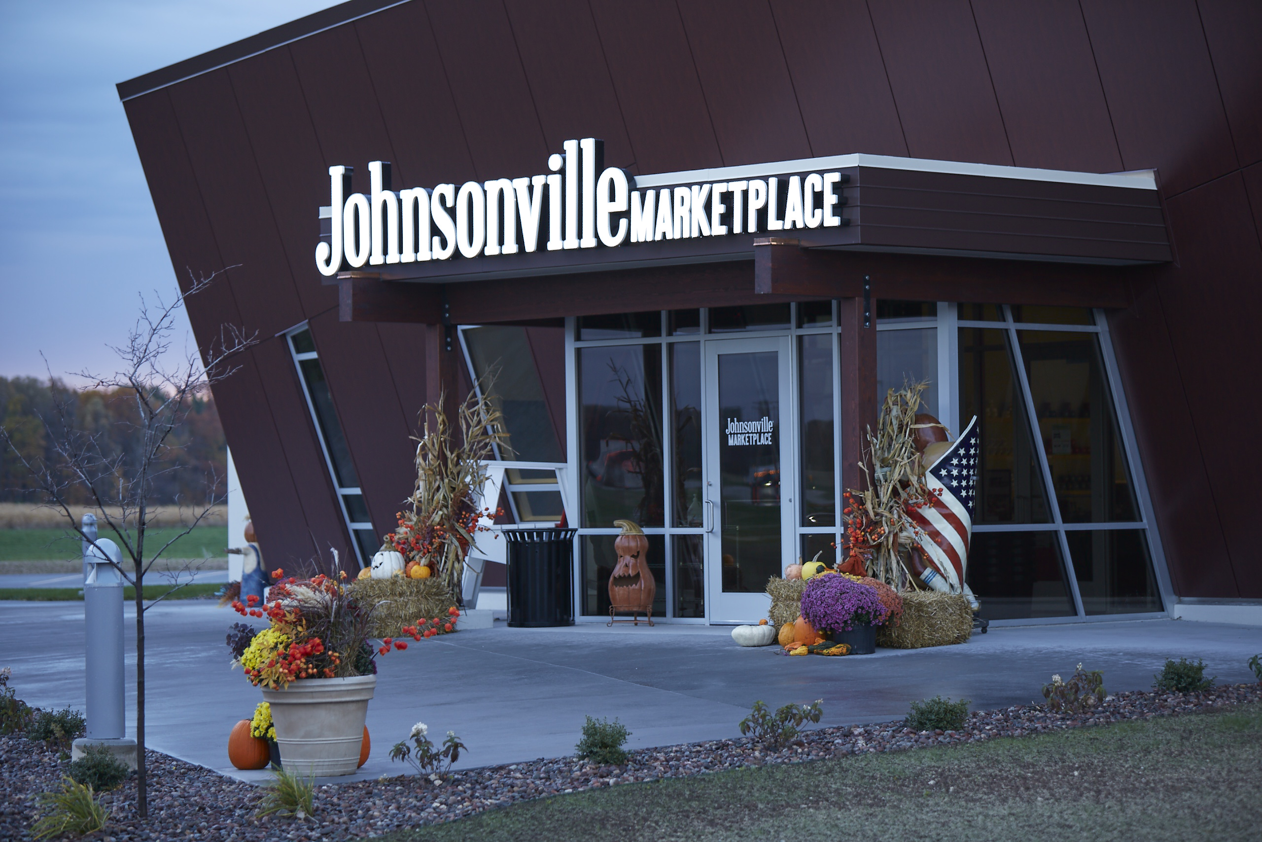 Johnsonville Marketplace Opens in Sheboygan Falls